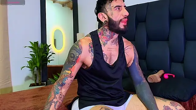 Snapshot of dilan_scootk_j chatting on 4, 7, 2026 dilan scootk j online show from 4, 7, 2026