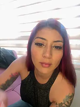 Snapshot of Vanessa_GM chatting on 7, 8, 2026 Vanessa GM online show from 7, 8, 2026