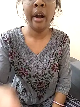Snapshot of nikku_rao chatting on 2, 7, 2026 nikku rao online show from 2, 7, 2026