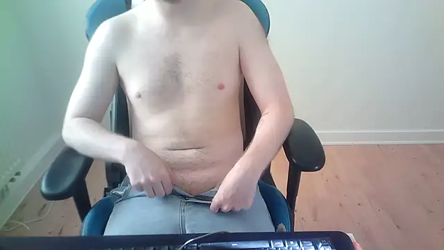 Snapshot of OllysSpace chatting on 22, 6, 2026 OllysSpace online show from 22, 6, 2026