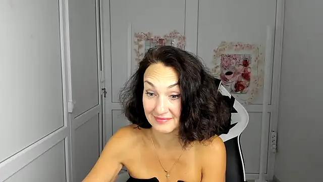 OliviaKateee online show from 23, 7, 2026