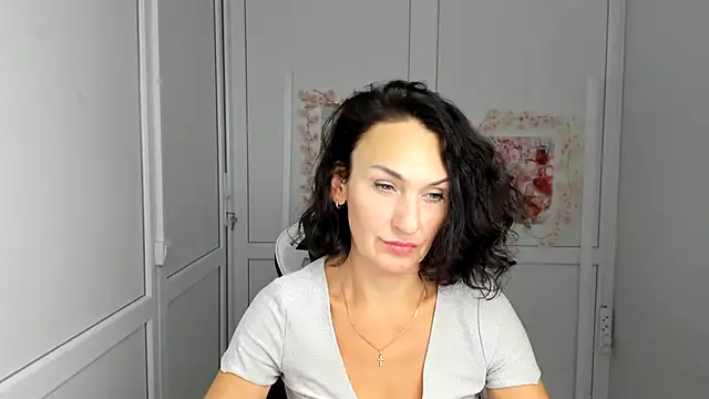 OliviaKateee online show from 24, 7, 2026