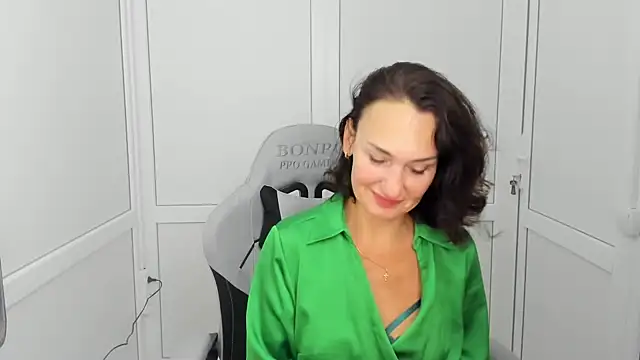 OliviaKateee online show from 5, 8, 2026