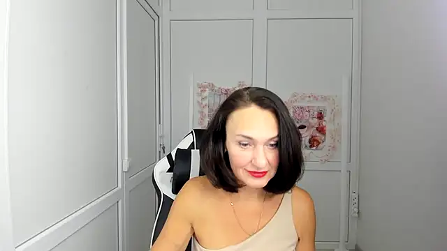 OliviaKateee online show from 15, 7, 2026
