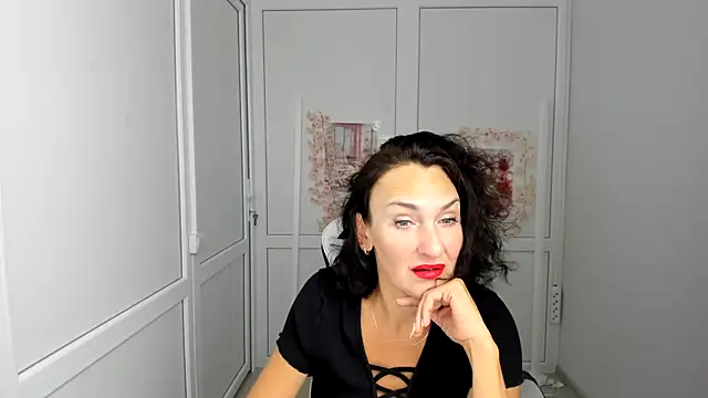 OliviaKateee online show from 3, 7, 2026