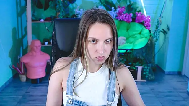 ErinWise online show from 26, 7, 2026