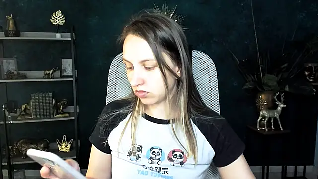 ErinWise online show from 18, 7, 2026