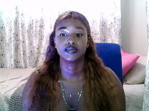 Snapshot of ThickBOOTYbunny chatting on 22, 6, 2026 ThickBOOTYbunny online show from 22, 6, 2026