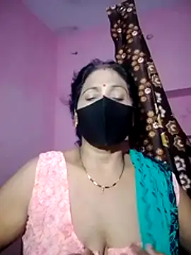 Snapshot of Noor__Malika- chatting on 16, 7, 2026 Noor Malika- online show from 16, 7, 2026
