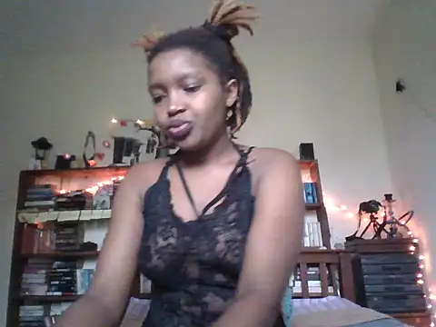 Snapshot of SexyArya_ chatting on 5, 8, 2026 SexyArya online show from 5, 8, 2026