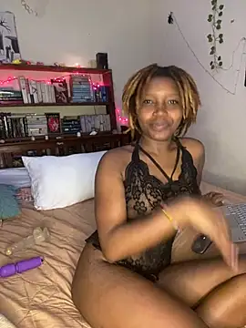Snapshot of SexyArya_ chatting on 9, 7, 2026 SexyArya online show from 9, 7, 2026