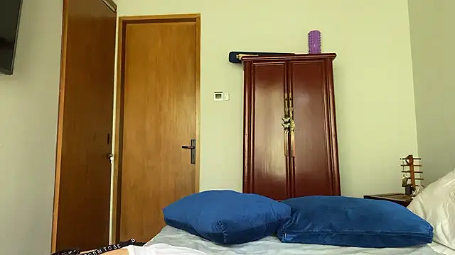 kittycat4you online show from 14, 1, 2026