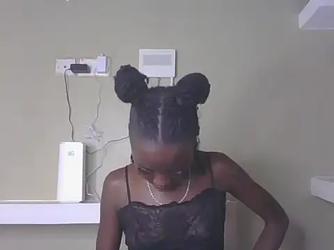 Snapshot of Elsie_1 chatting on 3, 7, 2026 Elsie 1 online show from 3, 7, 2026