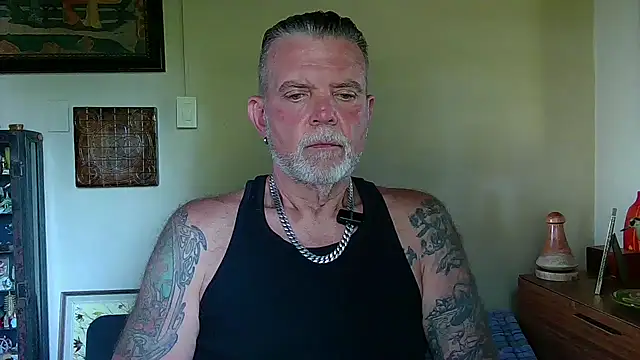 Snapshot of BossDominus chatting on 23, 6, 2026 BossDominus online show from 23, 6, 2026