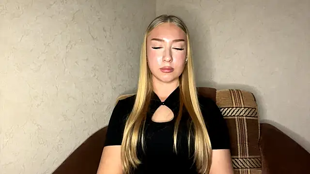 AlinaTeaseX online show from 23, 6, 2026