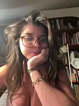 romanelove online show from 22, 6, 2026