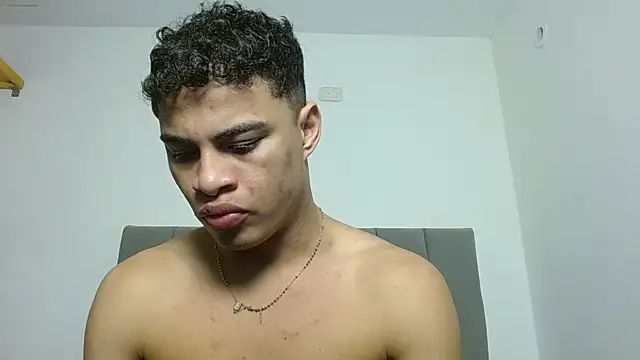Jose And Daniel online show from 22, 7, 2026