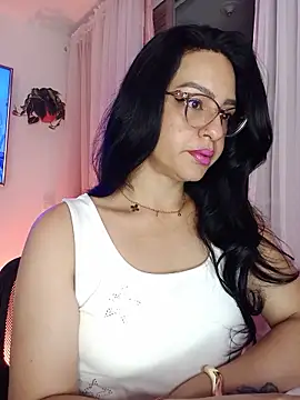 Snapshot of WandaArias chatting on 2, 7, 2026 WandaArias online show from 2, 7, 2026