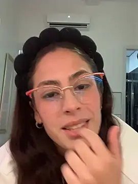 Snapshot of gatitapicosa chatting on 7, 7, 2026 gatitapicosa online show from 7, 7, 2026