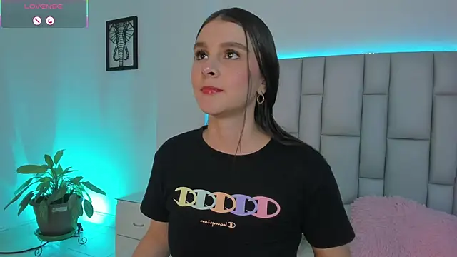 Geyn gomezz online show from 5, 8, 2026