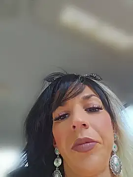 Snapshot of lil_jiggly chatting on 21, 7, 2026 lil jiggly online show from 21, 7, 2026