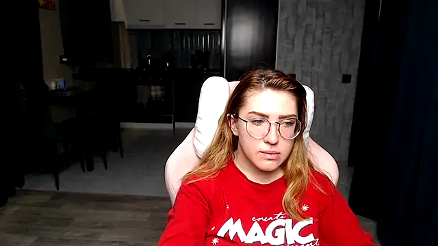 Reginasmilee online show from 30, 11, 2025