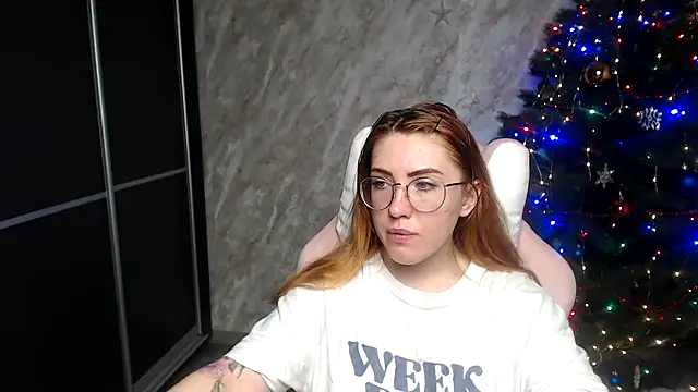 Reginasmilee online show from 9, 1, 2026