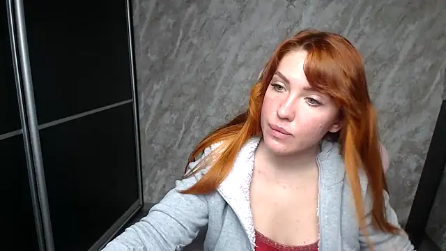 Reginasmilee online show from 13, 2, 2026