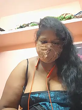 Snapshot of yalini1431 chatting on 23, 6, 2026 yalini1431 online show from 23, 6, 2026