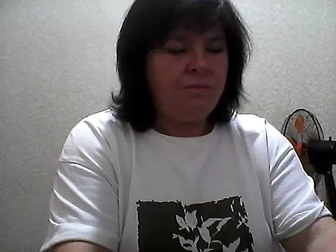 Snapshot of HannahAna39 chatting on 9, 7, 2026 HannahAna39 online show from 9, 7, 2026