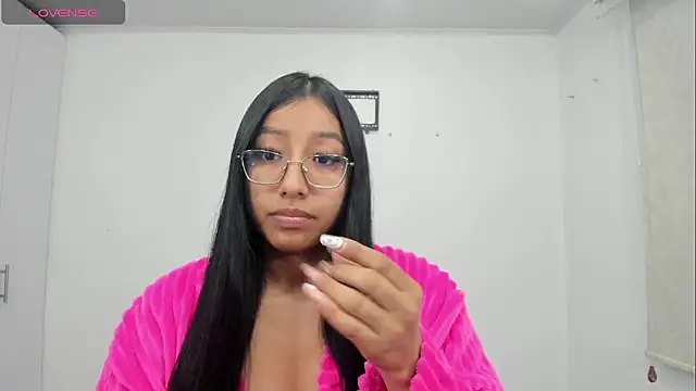 Bella hart online show from 23, 7, 2026