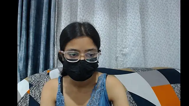 Snapshot of Misty_09 chatting on 25, 7, 2026 Misty 09 online show from 25, 7, 2026