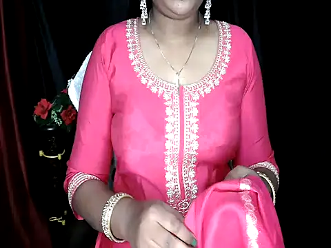 Snapshot of Shara20 chatting on 23, 7, 2026 Shara20 online show from 23, 7, 2026