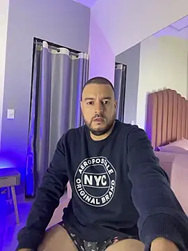 Nicola D Angelo online show from 12, 7, 2026