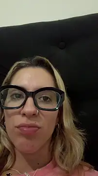 daisy sweetx online show from 24, 6, 2026