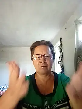 Snapshot of NikolettaLove077 chatting on 15, 7, 2026 NikolettaLove077 online show from 15, 7, 2026