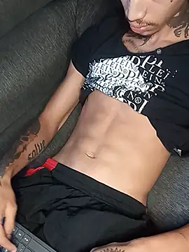 Snapshot of Gustav_boy chatting on 24, 6, 2026 Gustav boy online show from 24, 6, 2026