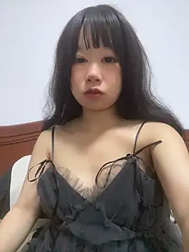 Snapshot of xiaoqiqi_77 chatting on 16, 7, 2026 xiaoqiqi 77 online show from 16, 7, 2026