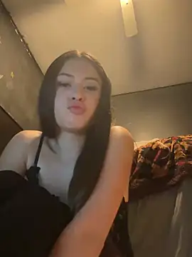 Yocelinluvv online show from 27, 6, 2026