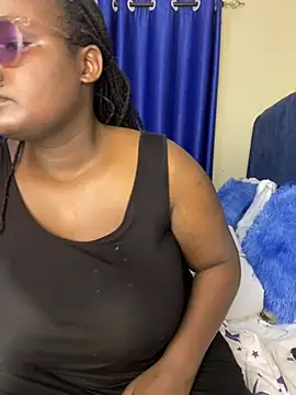 Bustyy Bitch online show from 16, 7, 2026