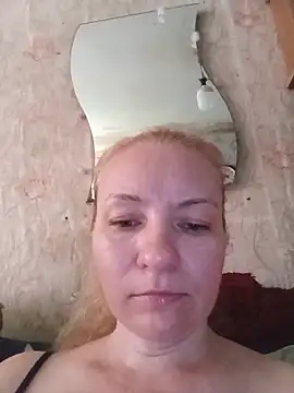 Snapshot of moonlight2311 chatting on 28, 7, 2026 moonlight2311 online show from 28, 7, 2026