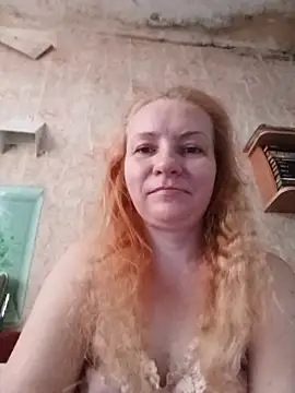 Snapshot of moonlight2311 chatting on 5, 8, 2026 moonlight2311 online show from 5, 8, 2026