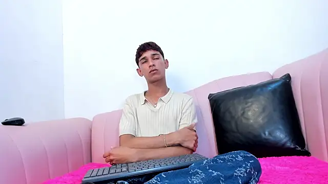 Snapshot of Joseph18_ chatting on 1, 7, 2026 Joseph18 online show from 1, 7, 2026