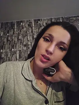 Eda kiss online show from 29, 6, 2026