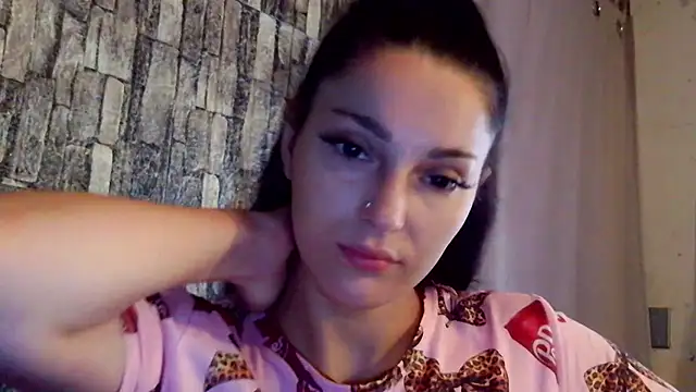 Eda kiss online show from 28, 6, 2026