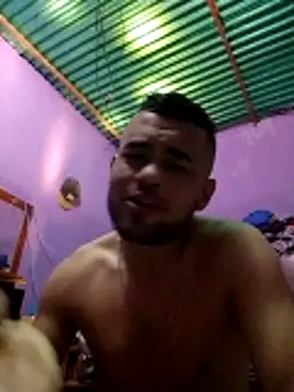 Snapshot of Tupersoperso chatting on 1, 7, 2026 Tupersoperso online show from 1, 7, 2026