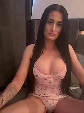 BarbieSlutt online show from 30, 6, 2026