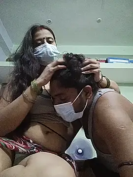 married couple1111 online show from 30, 7, 2026