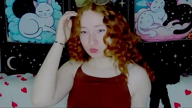 Snapshot of lotus_flowerr chatting on 5, 8, 2026 lotus flowerr online show from 5, 8, 2026
