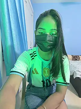 Snapshot of Muskan_alveera18 chatting on 17, 7, 2026 Muskan alveera18 online show from 17, 7, 2026